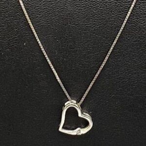 925 Sterling Silver 1.8 g Heart Pendant Necklace with Box